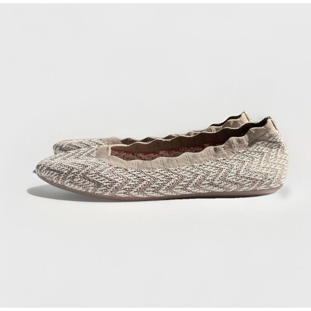 Skechers Cleo Memory Foam Ballet Flat Women's 8.5 Taupe Chevron Knit Slip On